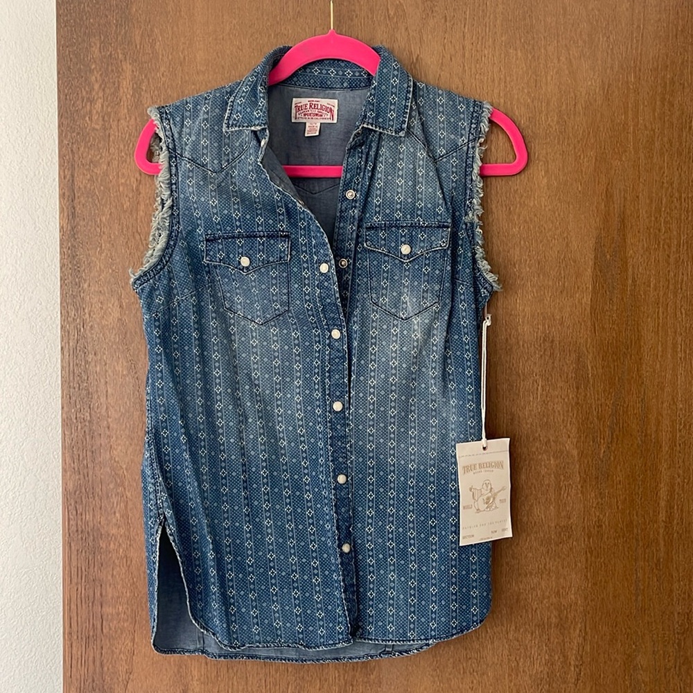 True Religion XS Sleeveless Blue Pattern Collared Shirt NWT